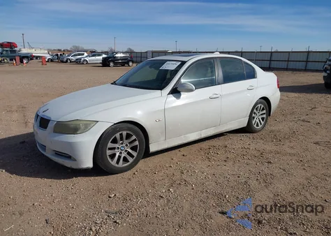 2007 BMW 328I z USA, uszkodzony, nr VIN WBAVA33517KX76807